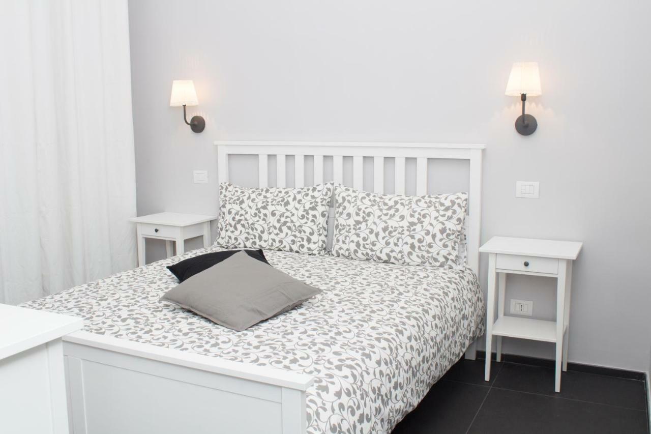 Residenza Spinelli Apartment Napoli Exterior foto