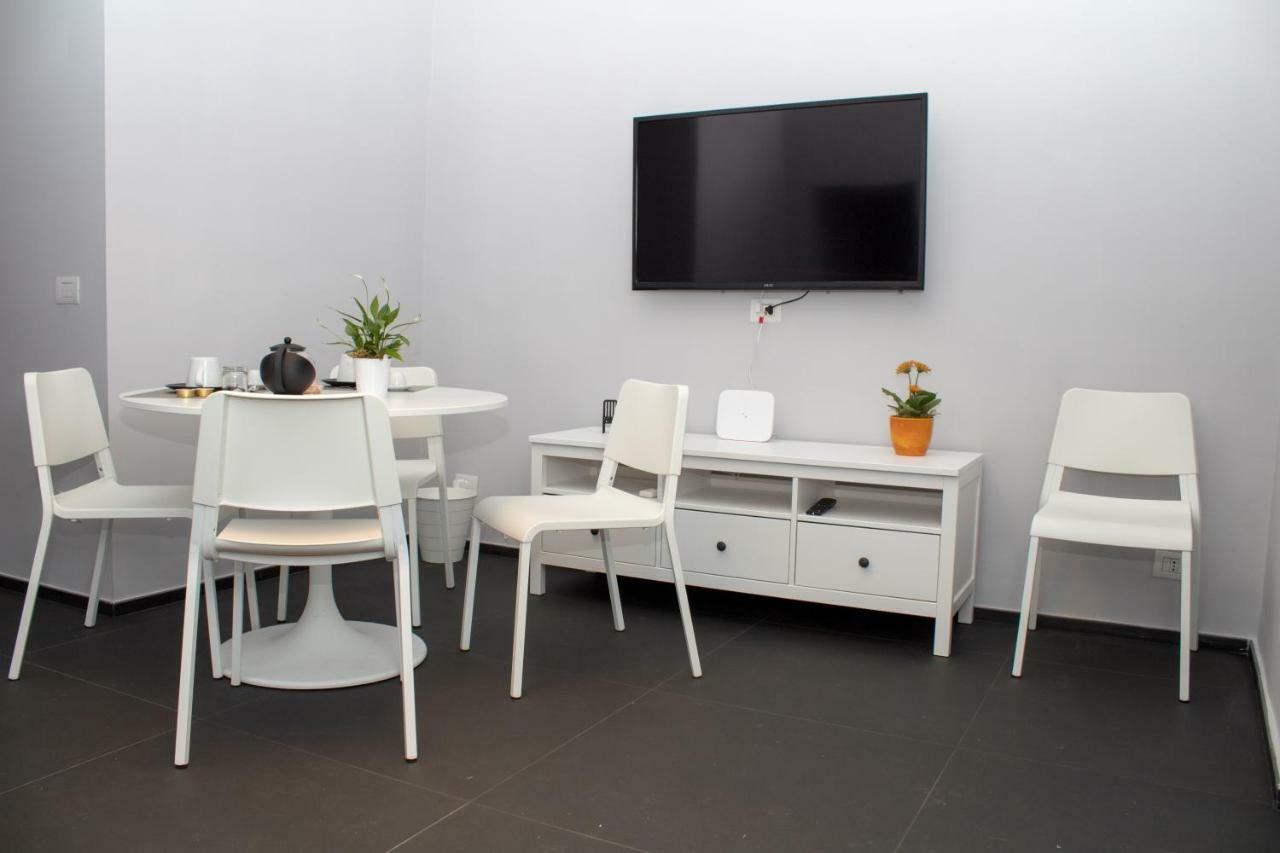 Residenza Spinelli Apartment Napoli Exterior foto